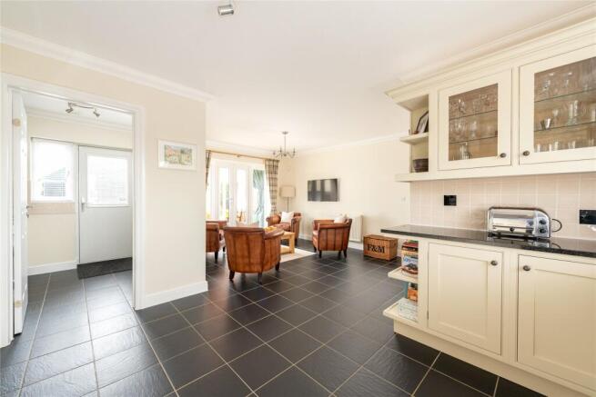 Kitchen/Breakfast