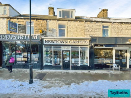 Albert Road, Barnoldswick, BB18
