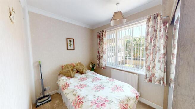 2 bed Semi-Detached Bungalow for sale Image 6