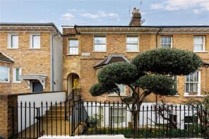 1, Charlwood Road, London SW15 1PJ