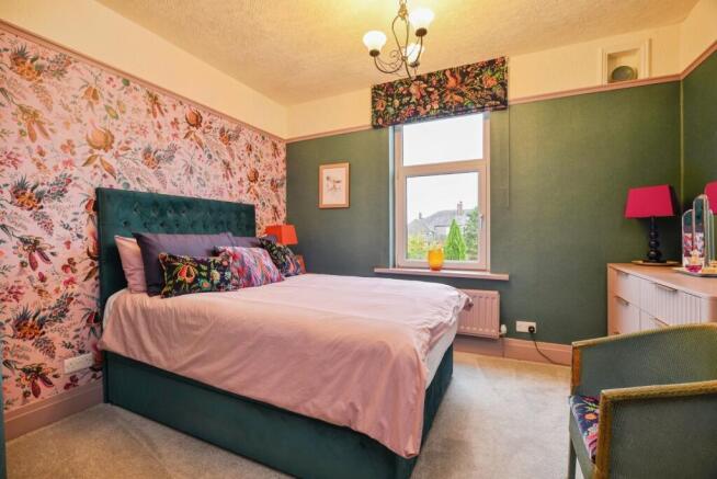 3 bed Terraced for sale Image 12