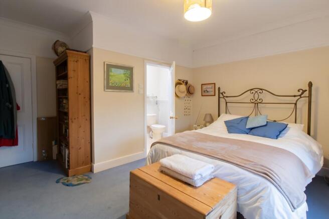 3 bed Detached for sale Image 12