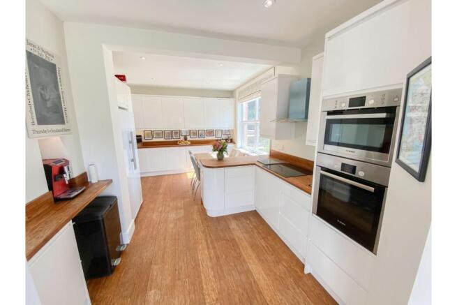 Kitchen/Dining Room