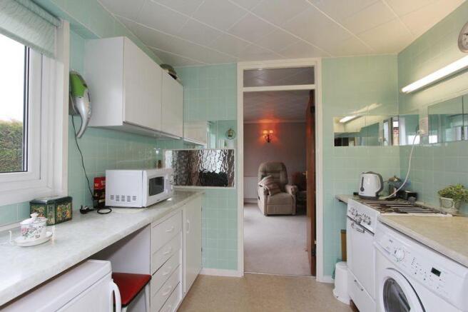 KITCHEN 2