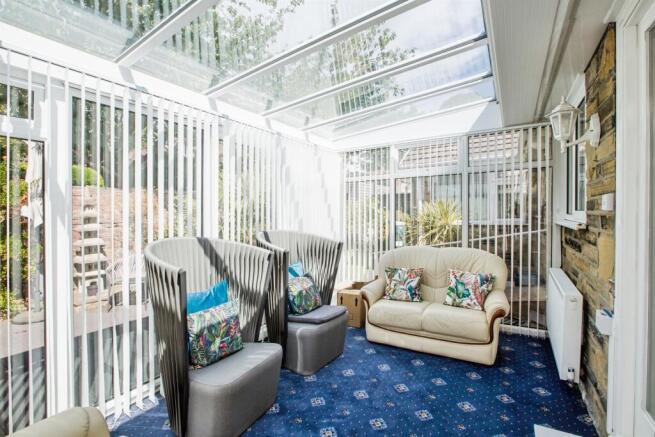 3 bed Detached Bungalow for sale Image 8