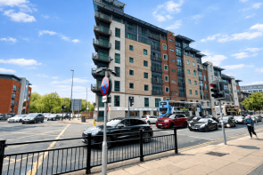 93, 156 City Point, Chapel Street, Salford M3 6ET