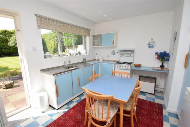 Kitchen/Breakfast Ro