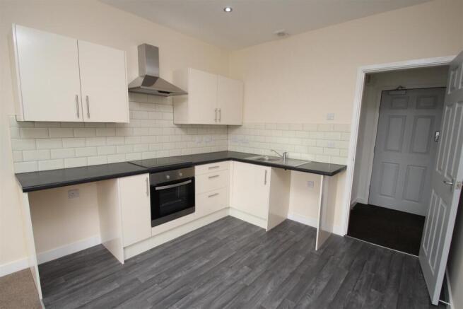 19 bed Block of Apartments for sale Image 5