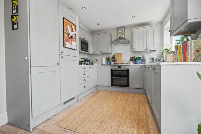 3 bed Semi-Detached for sale Image 6