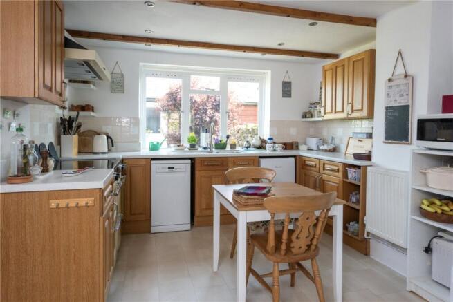 Evelode Road, Moreton In Marsh, Gloucestershire, GL56 photo 4