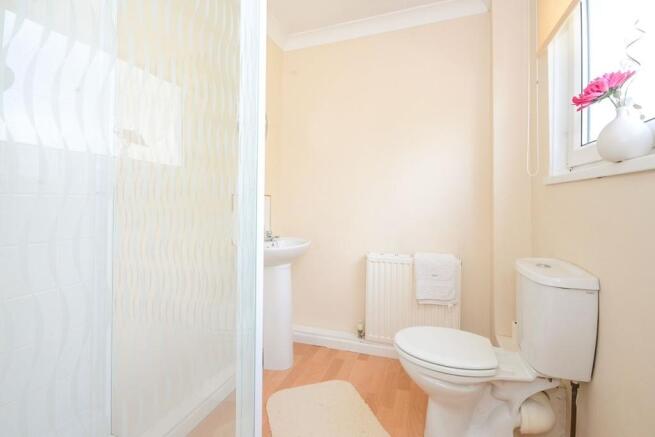 Ensuite To Bedroom T