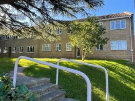 Flat 3, Christchurch Court, South Street, Crewkerne TA18 8DA