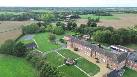 St. Georges, Wicklewood, Wymondham