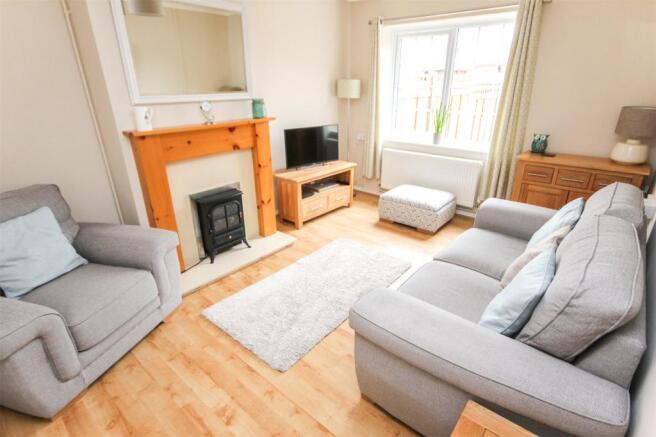02 Sitting Room
