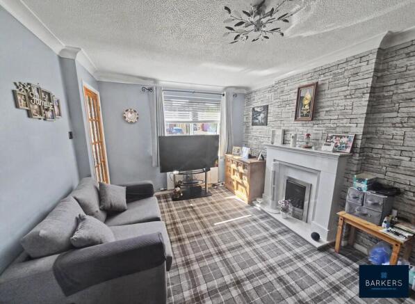 3 bed Town House for sale Image 4