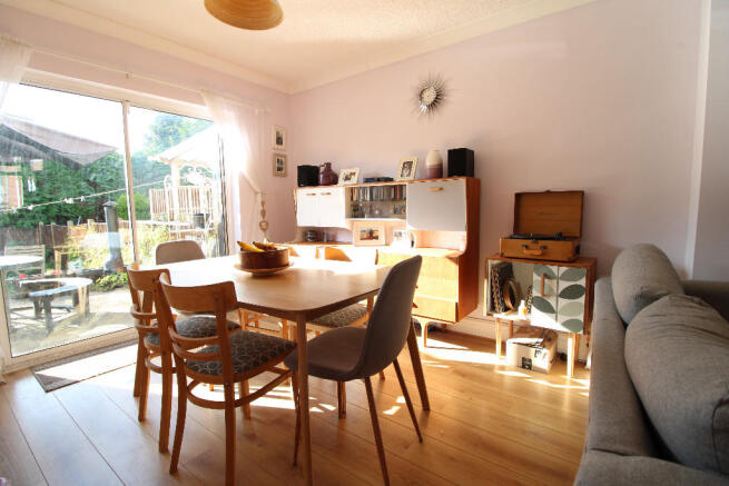 Lounge / Diner