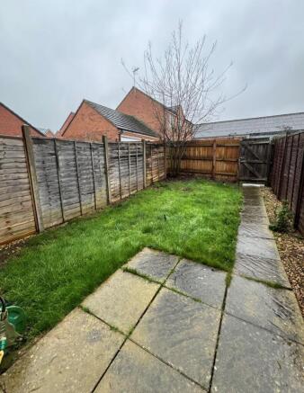 24 Lathkill Street, Market Harborough, Leicestershire, LE16 9EY photo 5