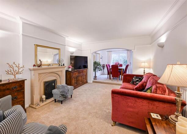 10 Queens Gardens-04.jpg