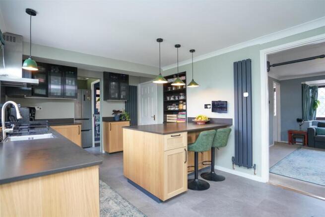 4 Stephenson Close-14.jpg