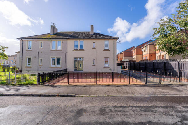 2 Bedroom Flat for Sale