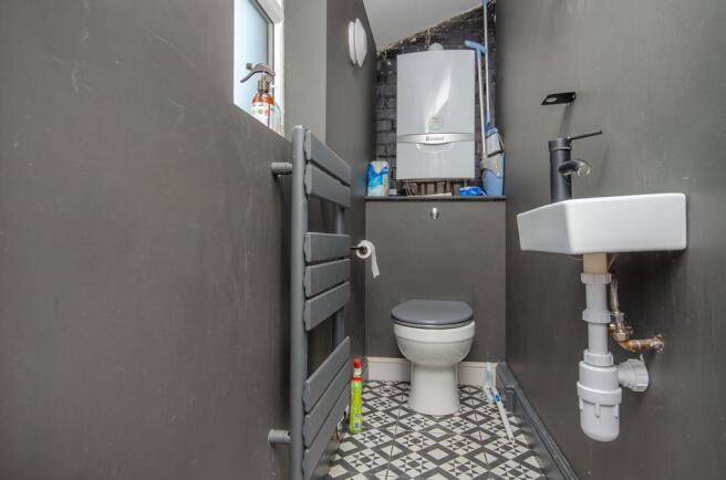 NEW CLOAKROOM.jpg
