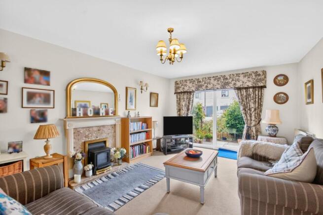 3 bed House for sale Image 5