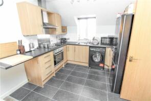 Flat 31, Oakdene Gardens, Fair Oak Road, Eastleigh SO50 7AL