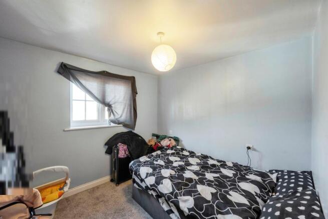 2 bed Apartment for sale Image 11