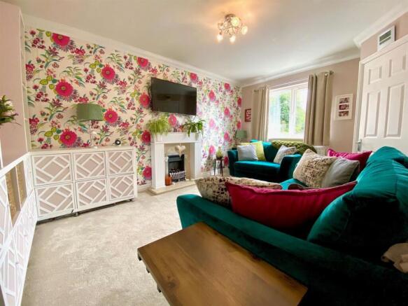 Bramleys Estate Agents - School Yard View - Halifa