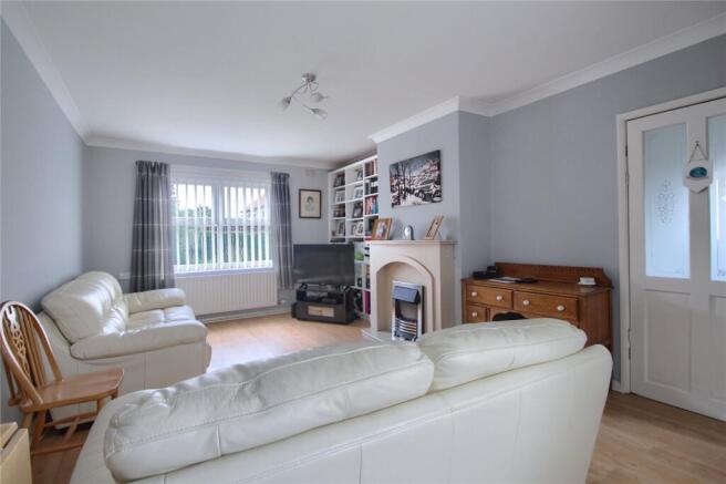 3 bed Semi-Detached for sale Image 4