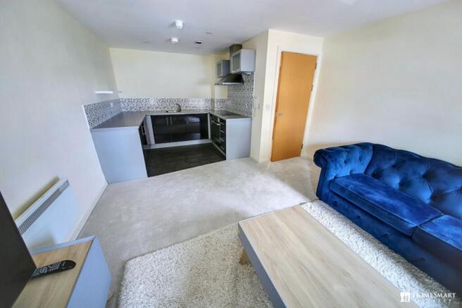 Lounge/ Kitchen