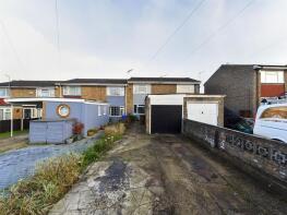 18, Nash Close, Lordswood, Chatham ME5 8QW