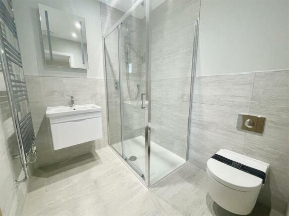 6. ensuite10.jpg