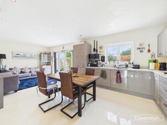 DINING KITCHEN/FAMILY ROOM