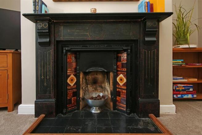 2 bed Apartment for sale Image 8
