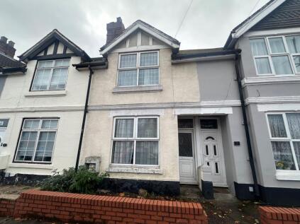 30 St. Annes Road, Willenhall, WV13 1ED