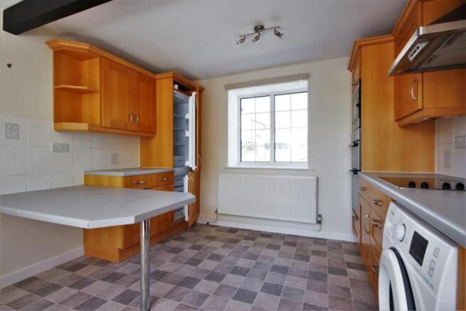 Kitchen (2)