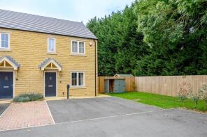 6, Hawthorn Fields, Rufforth, York YO23 3AE