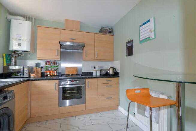 Kitchen 1.jpg