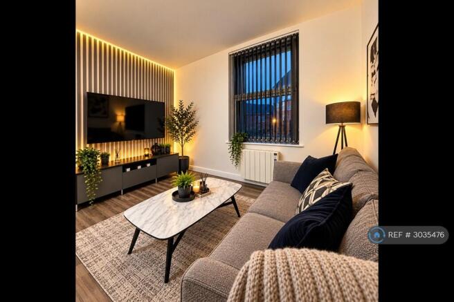 2 bed Flat to rent in woodhouse