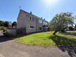 8, Greenwood Close, Daventry NN11 6UU