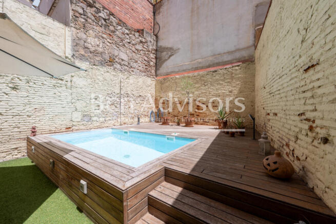 Maravilloso-piso-con-terraza-y-piscina-en-el-ca...
