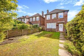 Corris, Red Hill, Chislehurst BR7 6DA
