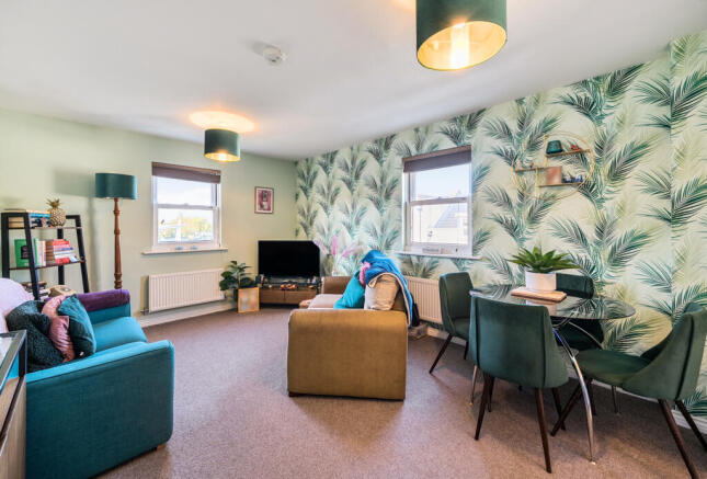 1370495-19-68ff44...