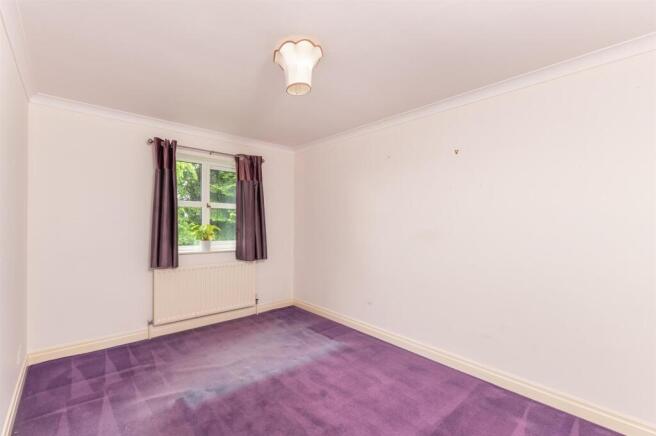 2 bed Flat for sale Image 10