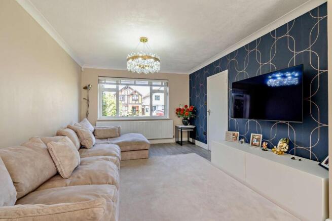 8690109-interior11-800.jpg