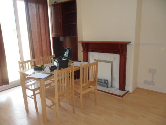 Photo 4
