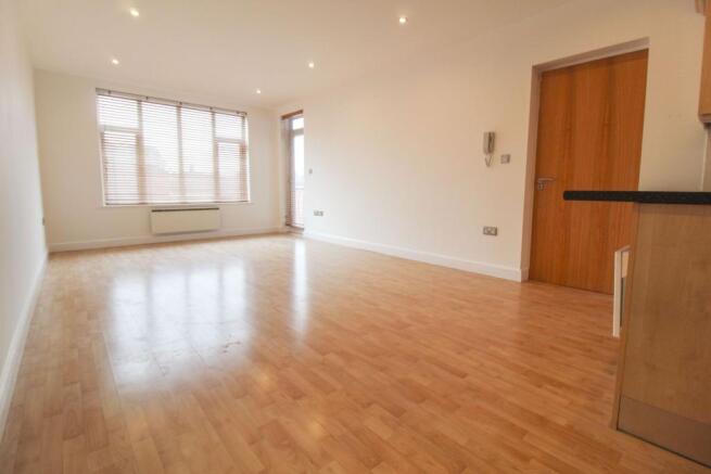 Lounge / Kitchen