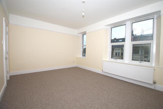 Sitting Room (2).jpg