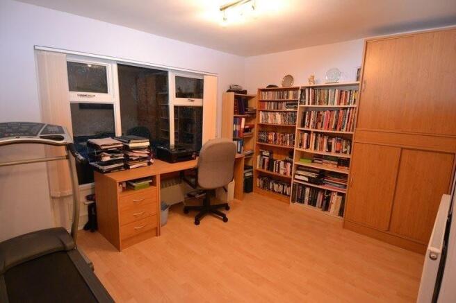 Photo 5